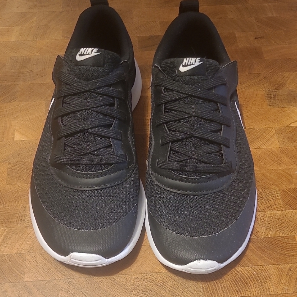 Nike Kids Black Sneakers with White Soles